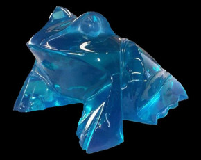 Genouille résine translucide bleue 2 -Juin 2014